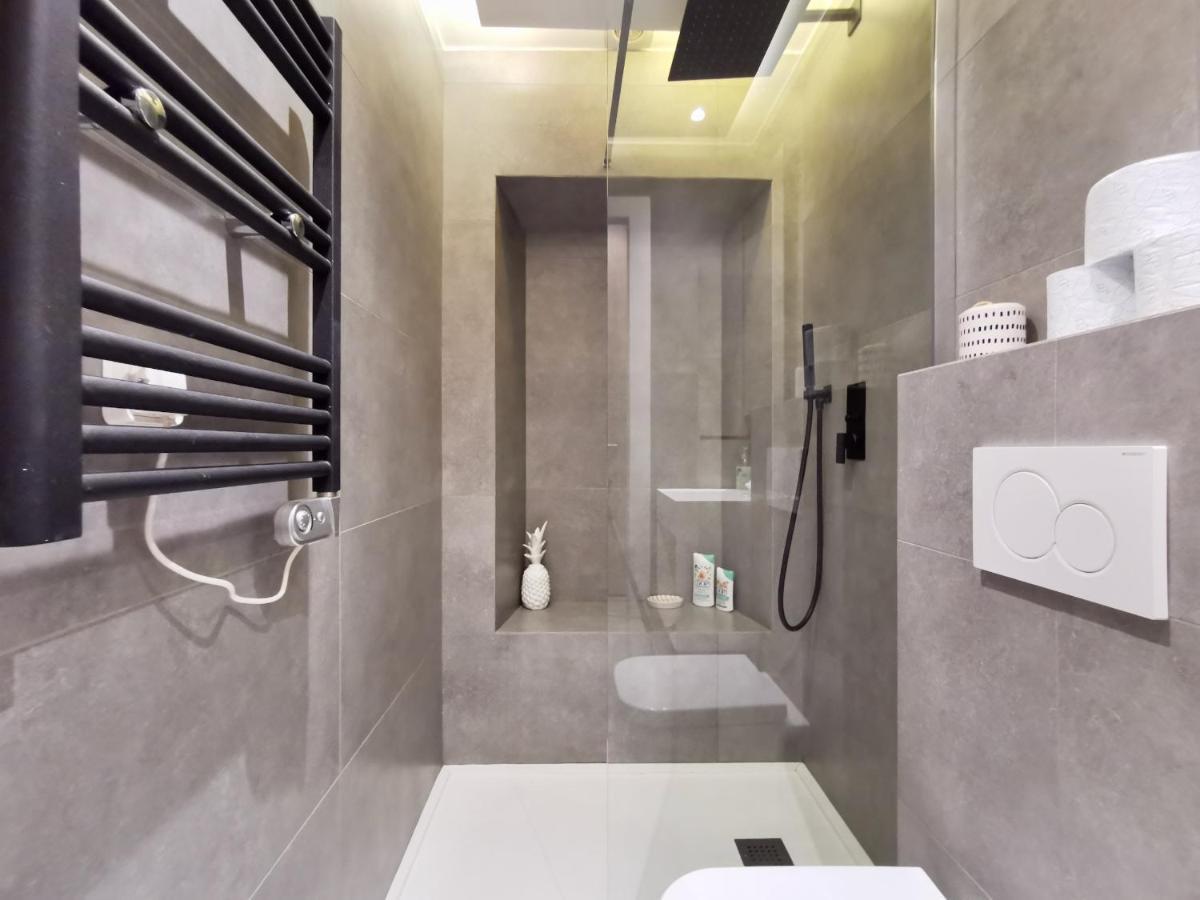 Le Petit Balcon By Booking Guys Nizza Exterior foto